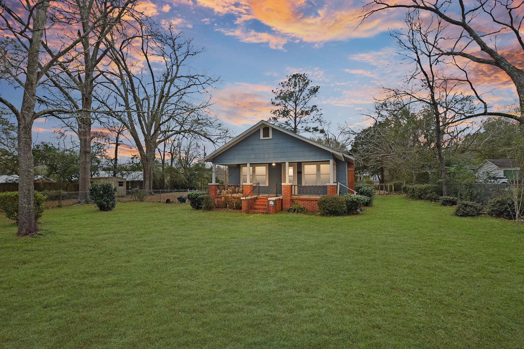 1110 South Union Ave-twilight