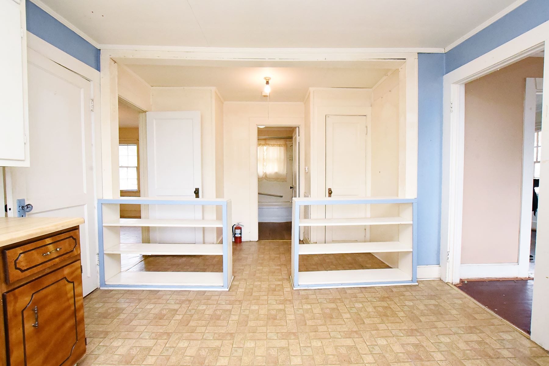 1110 South Union Ave.-19