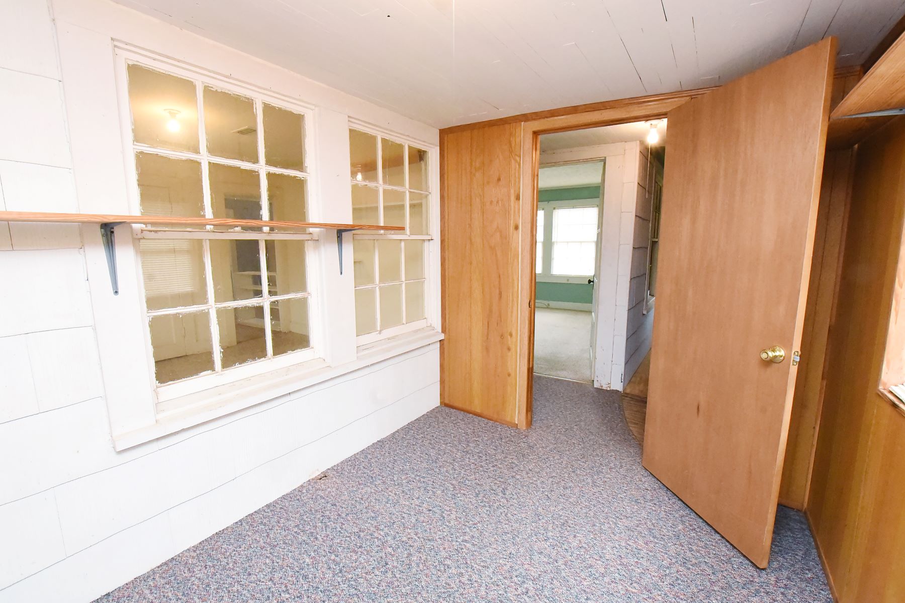 1110 South Union Ave.-27