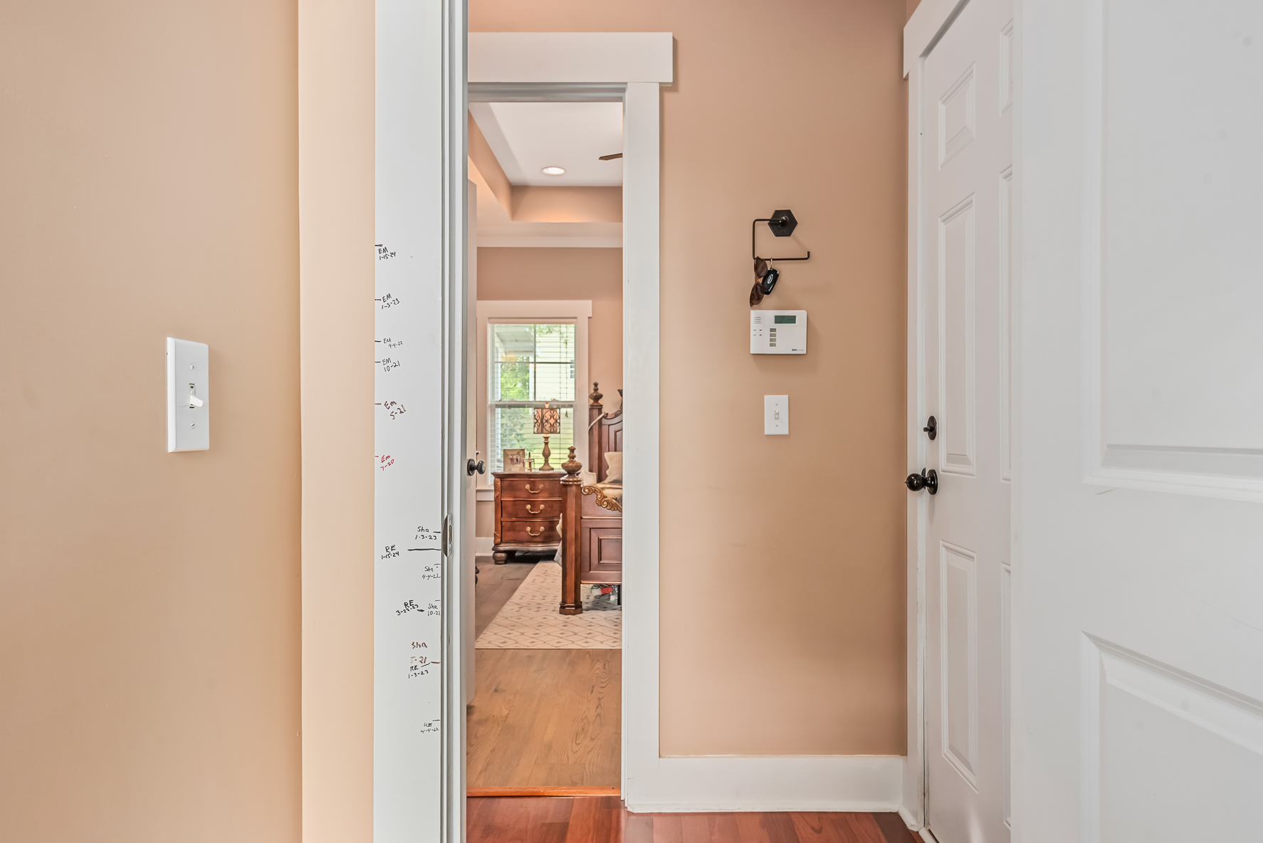 222 Weeping Willow-WHT-27