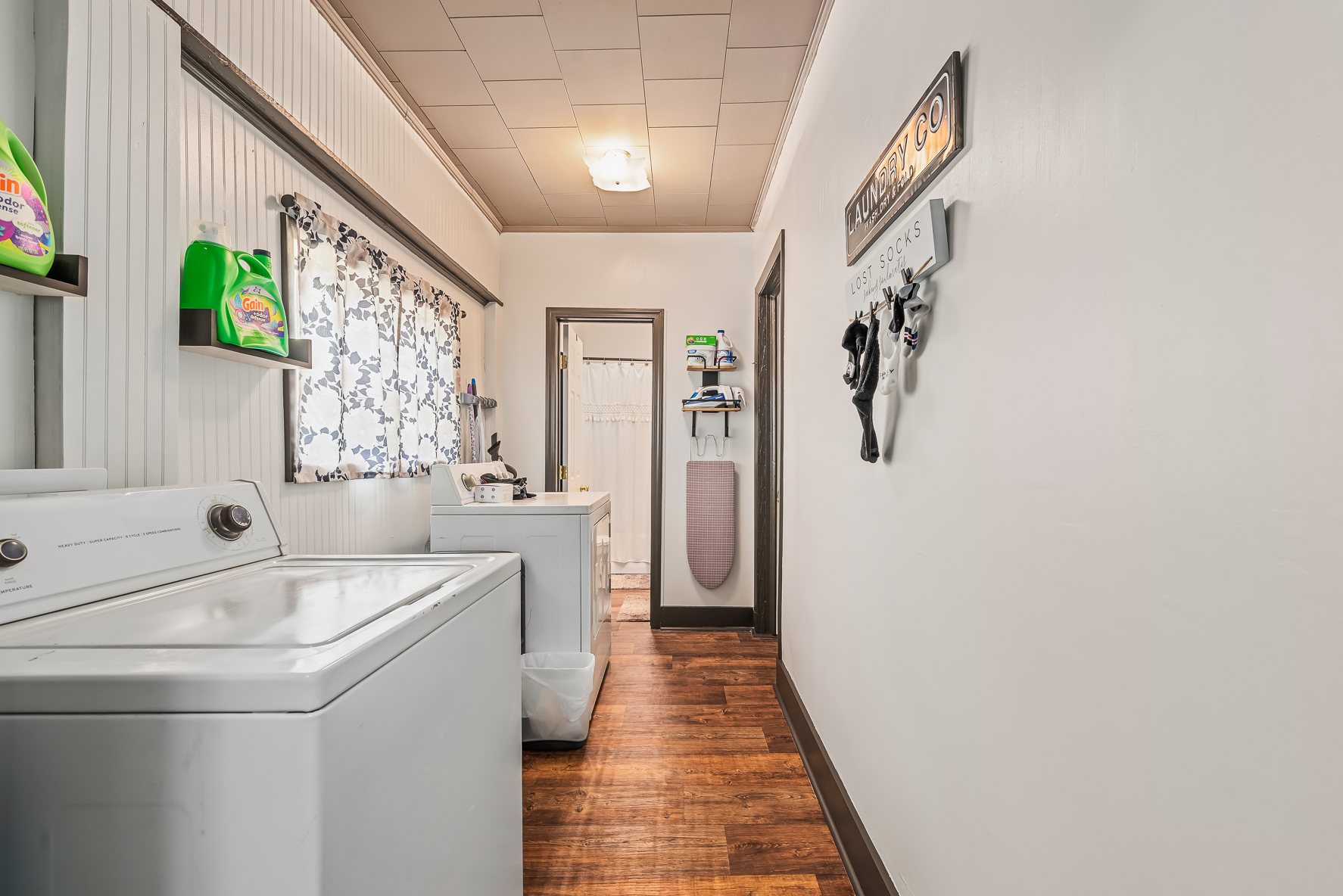 687 Smith Ave-WHT-14