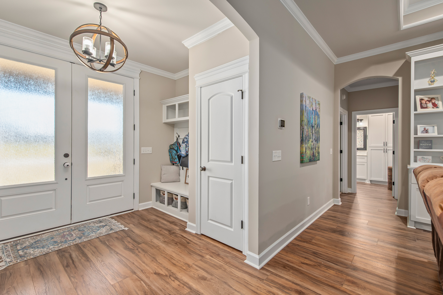 705 Homestead Way-WHT-31