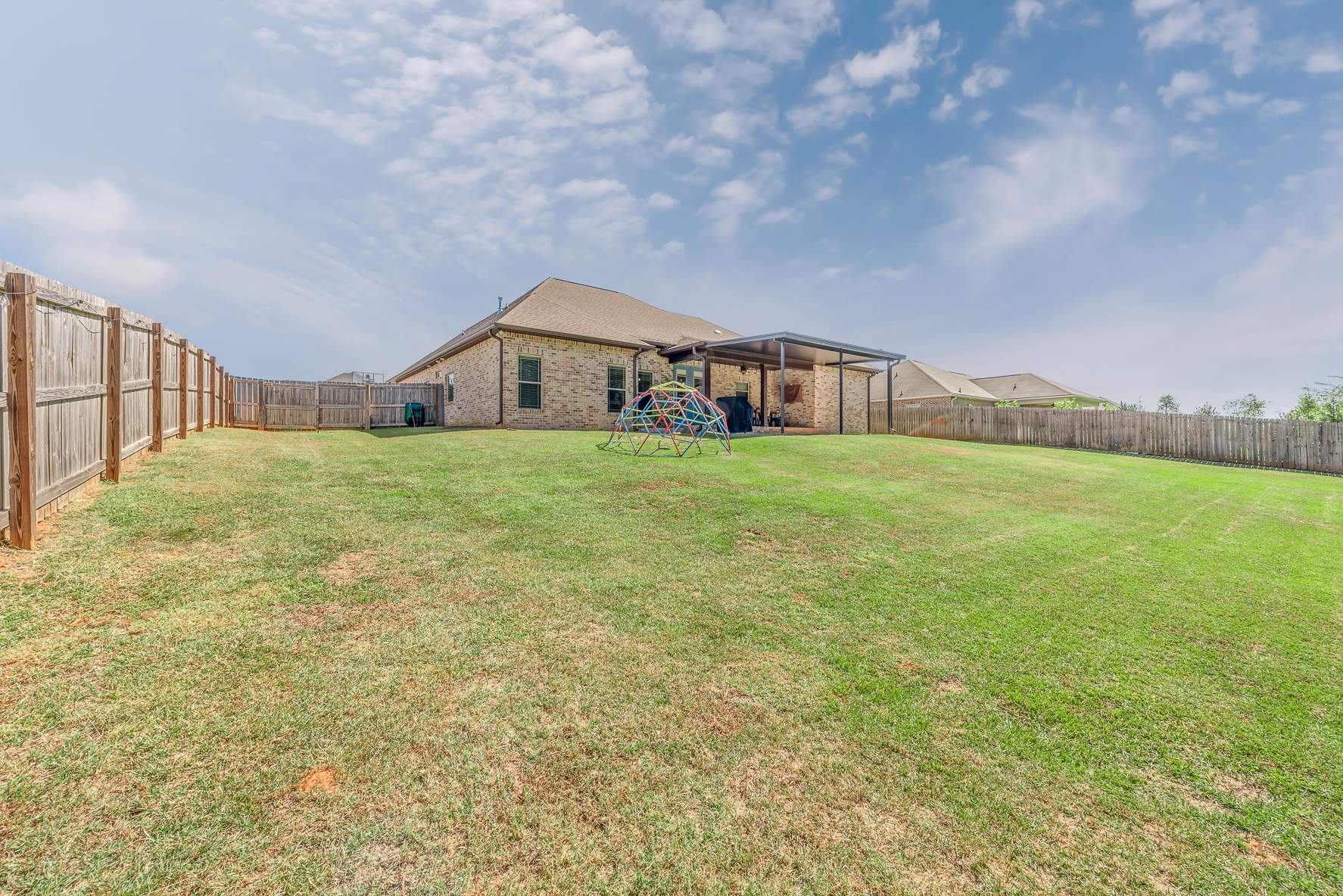 705 Homestead Way-WHT-9