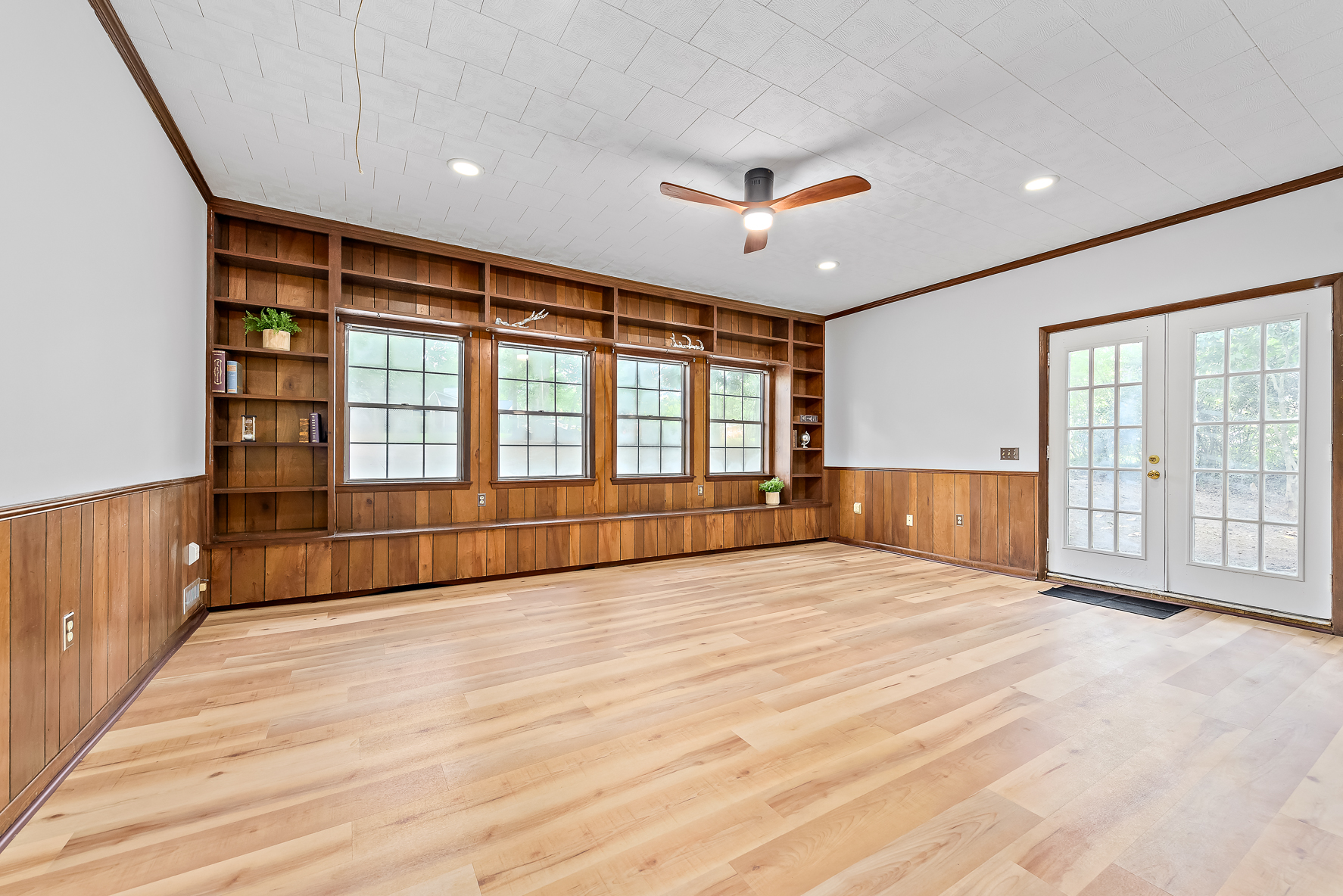 514 Whispering Pines-WHT-13