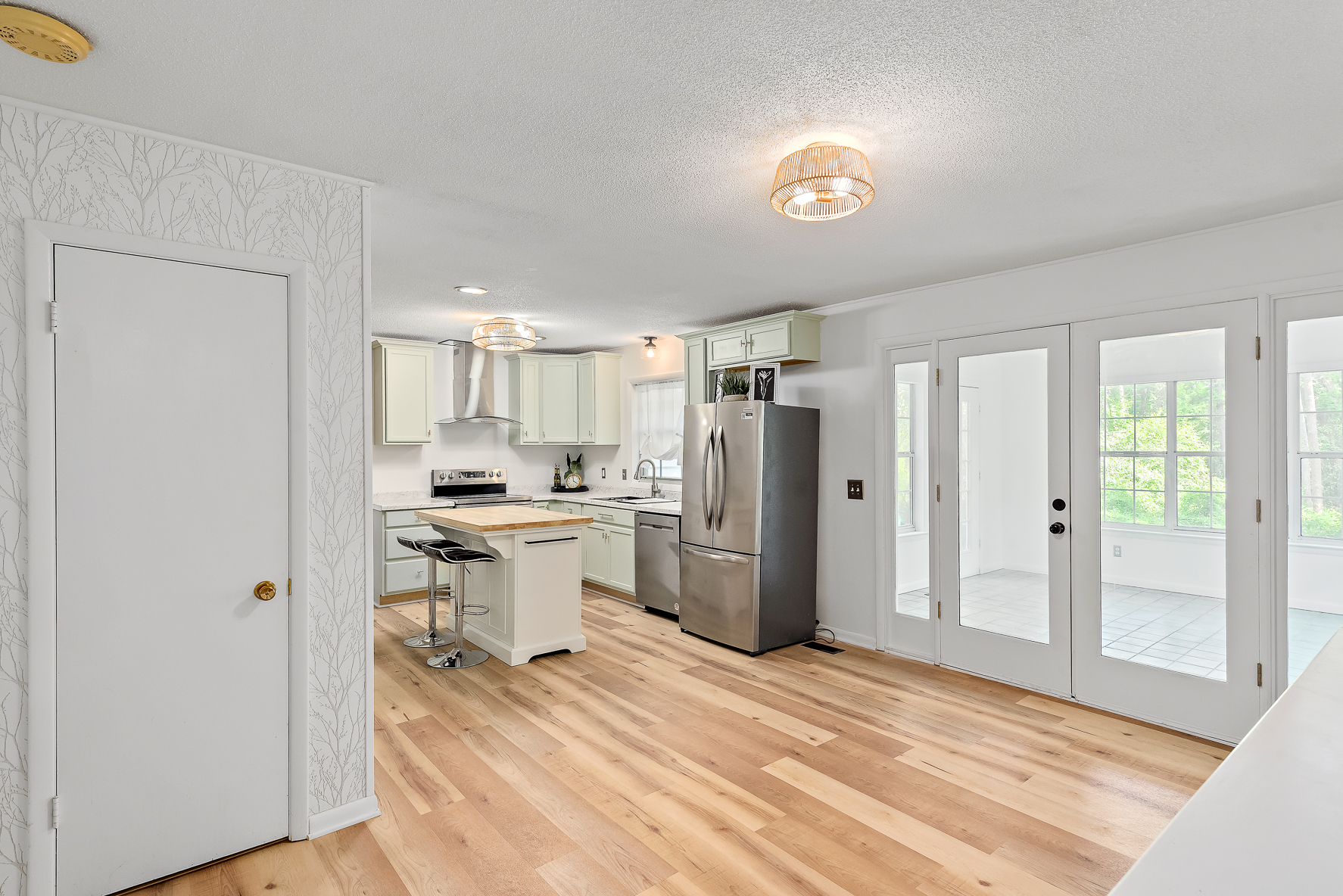 514 Whispering Pines-WHT-22