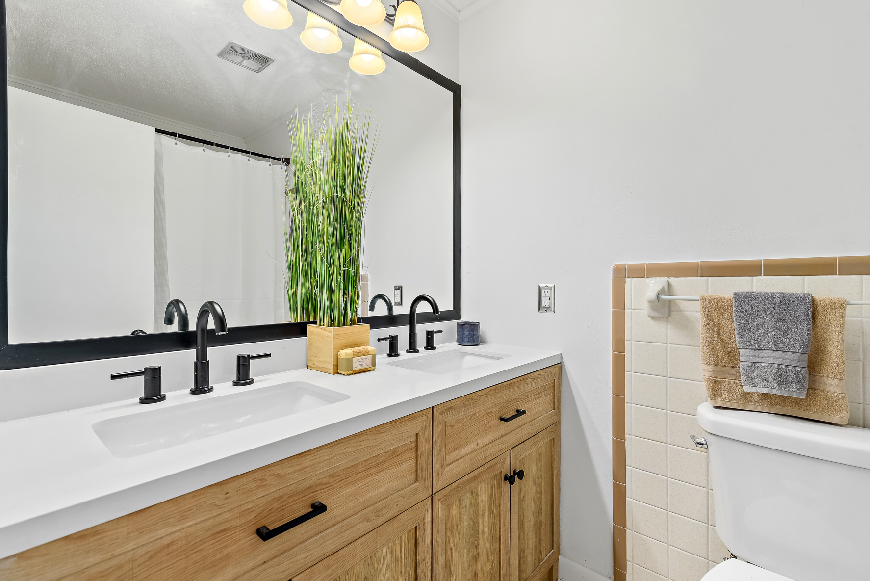 514 Whispering Pines-WHT-30