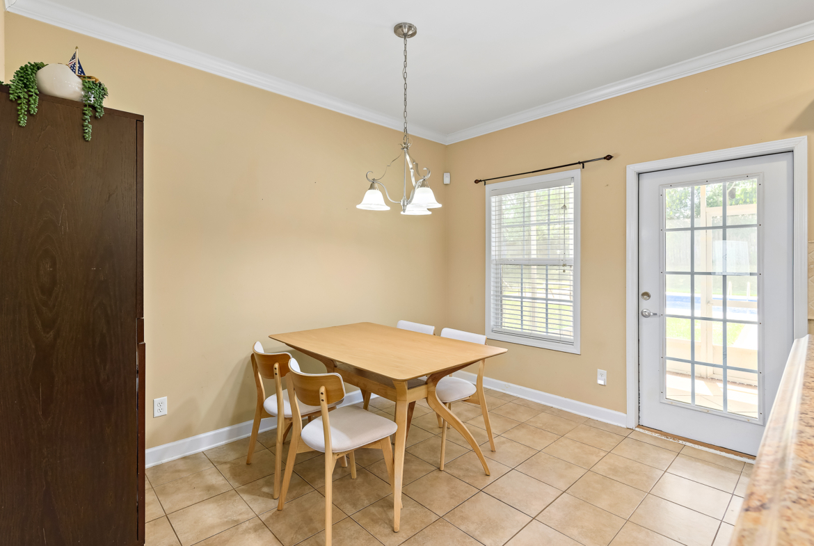 115 Cristy Lane-WHT-14