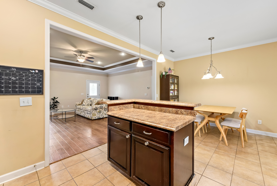 115 Cristy Lane-WHT-17