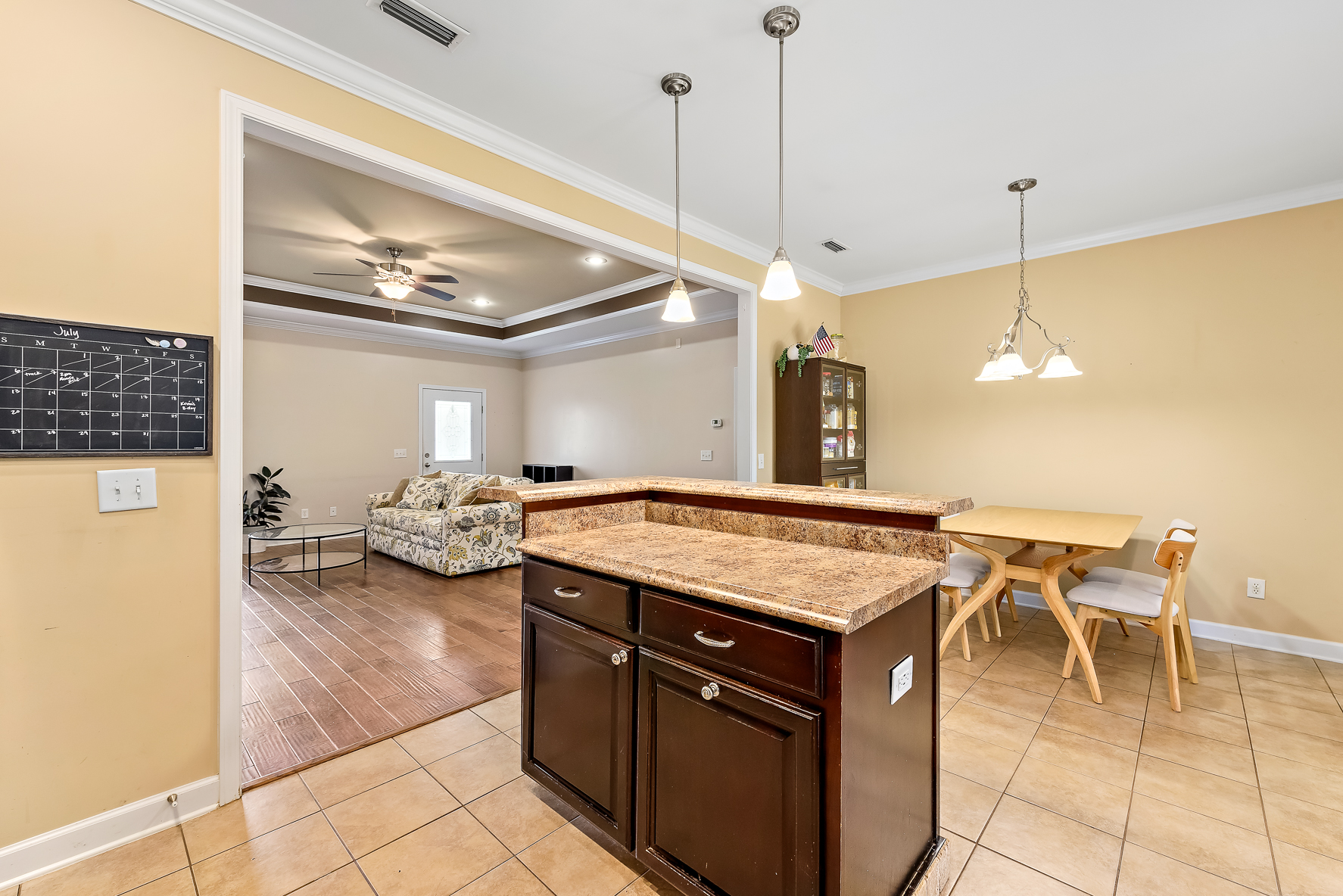 115 Cristy Lane-WHT-17