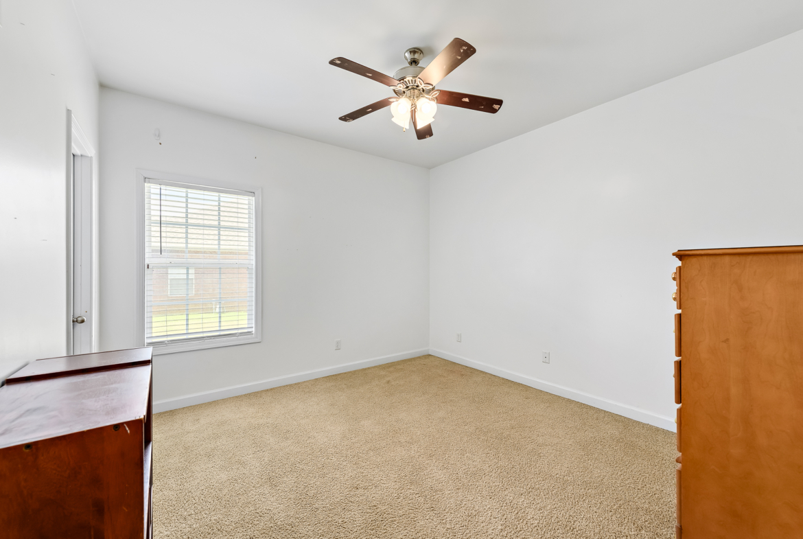 115 Cristy Lane-WHT-20