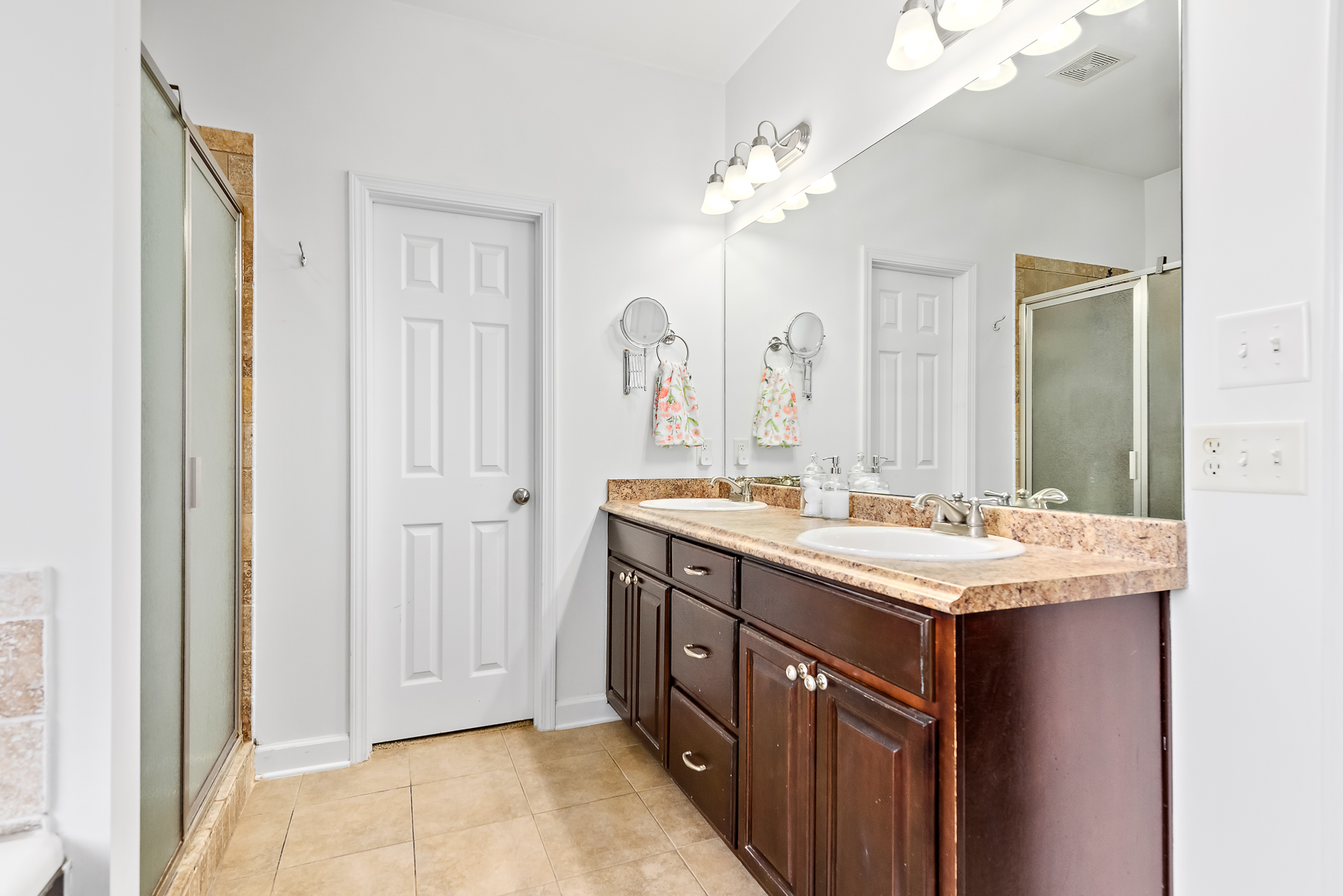 115 Cristy Lane-WHT-26