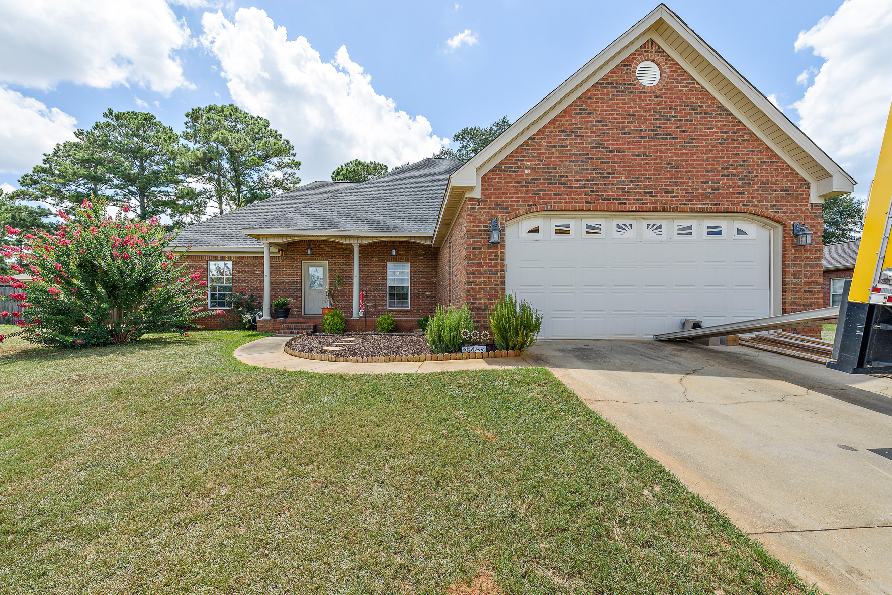 115 Cristy Lane-WHT-3