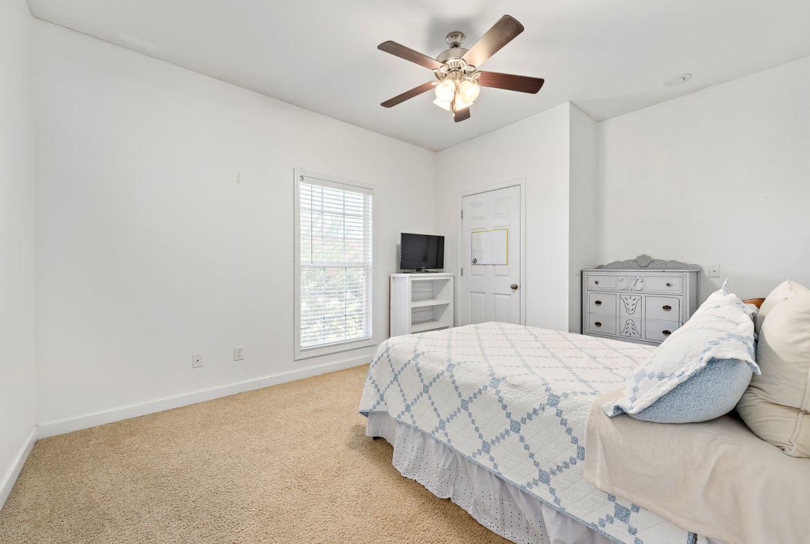 115 Cristy Lane-WHT-31