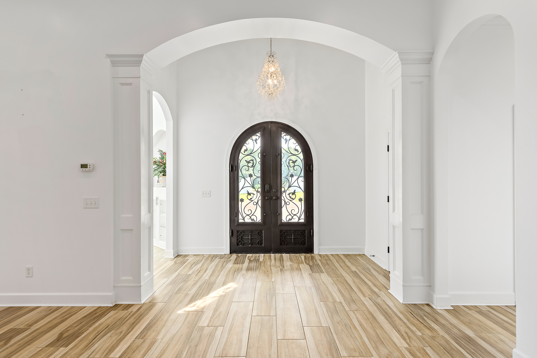 437 CO RD 561-WHT-16