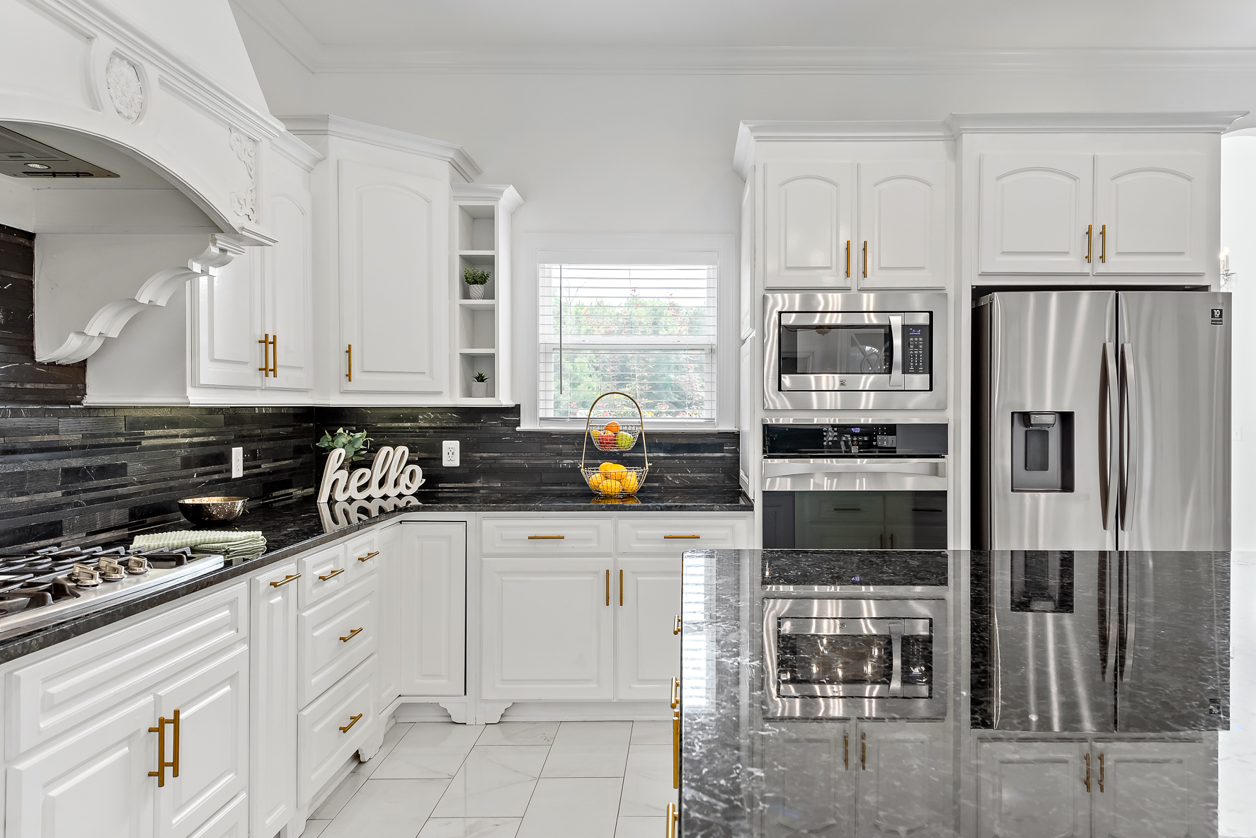 437 CO RD 561-WHT-24