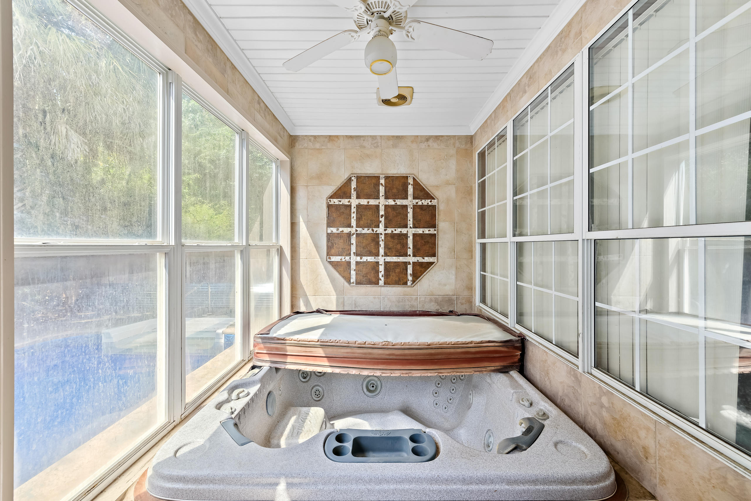 138 Radford Cir-MLS-25