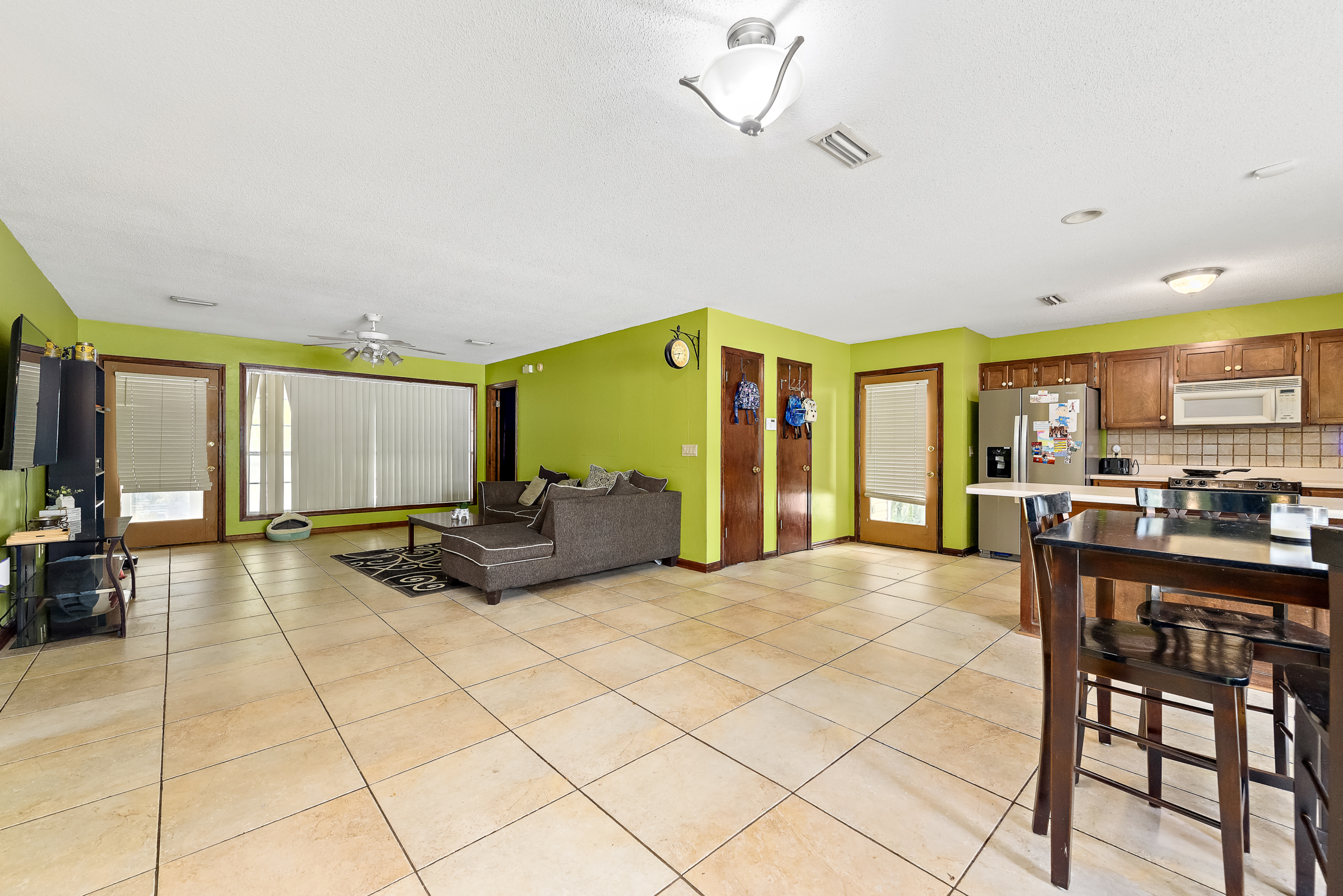 138 Radford Cir-MLS-9