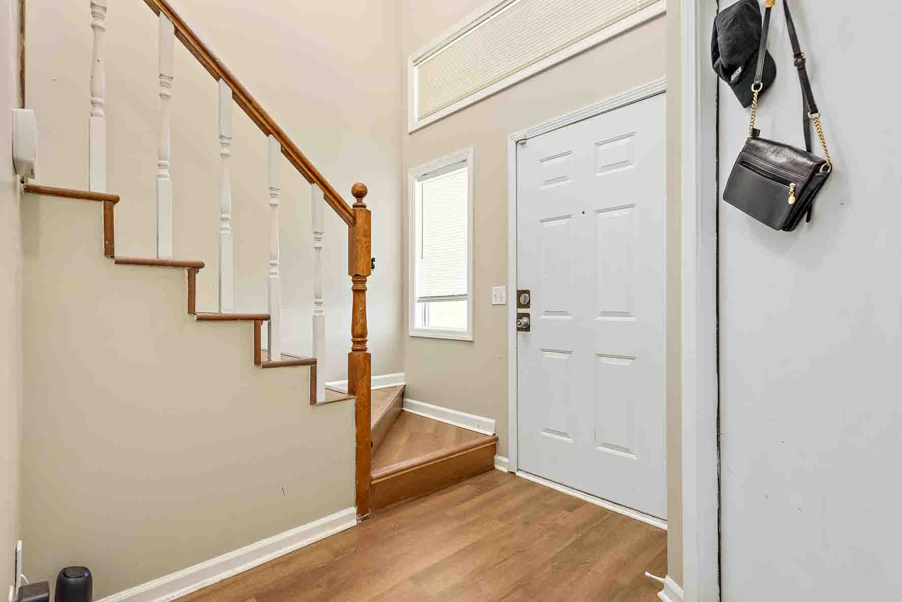 293 Candlebrook-WHT-13