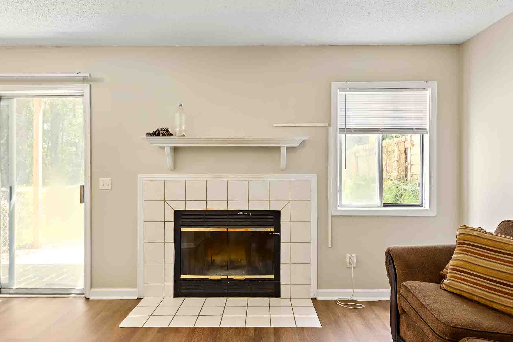 293 Candlebrook-WHT-7