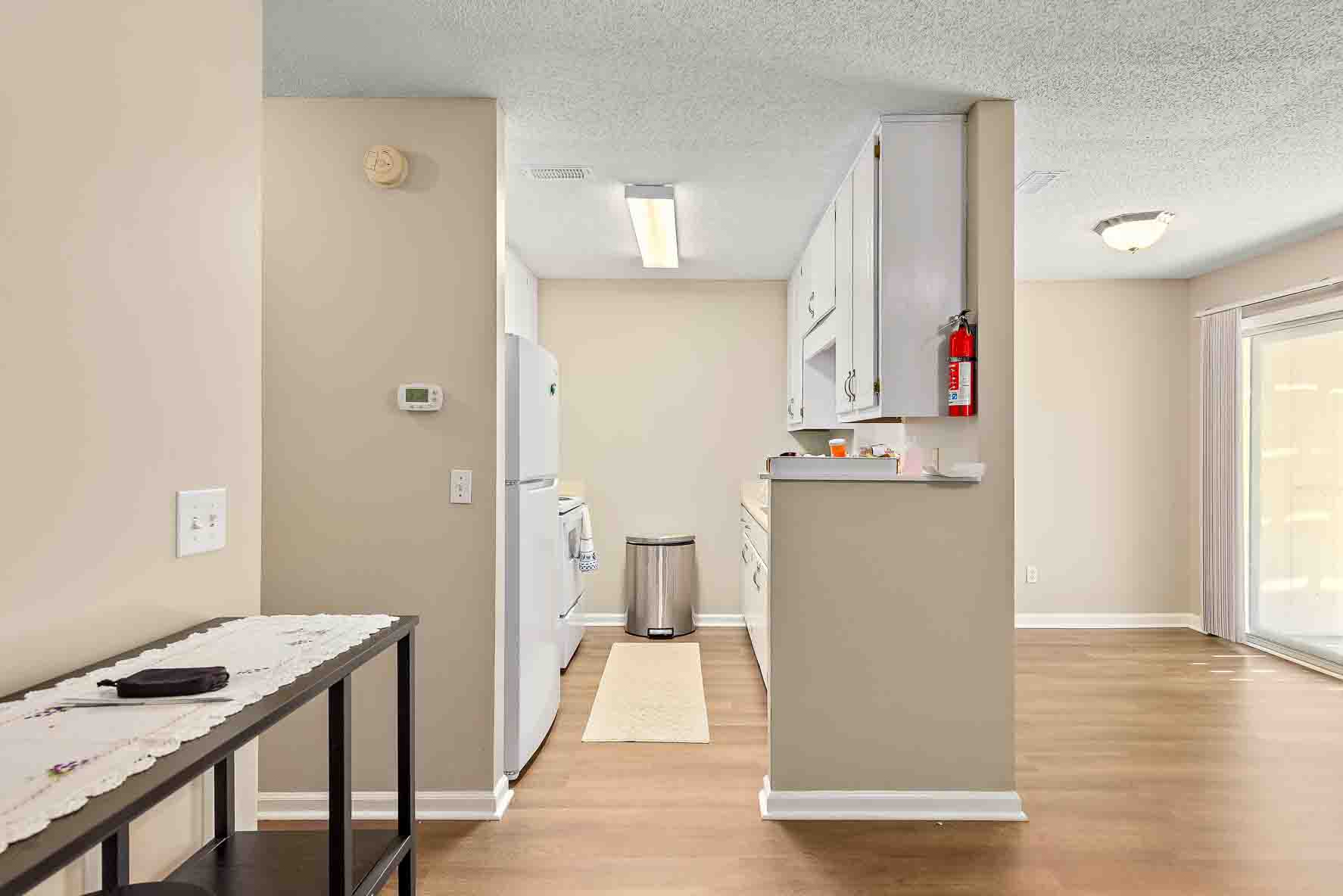 293 Candlebrook-WHT-9