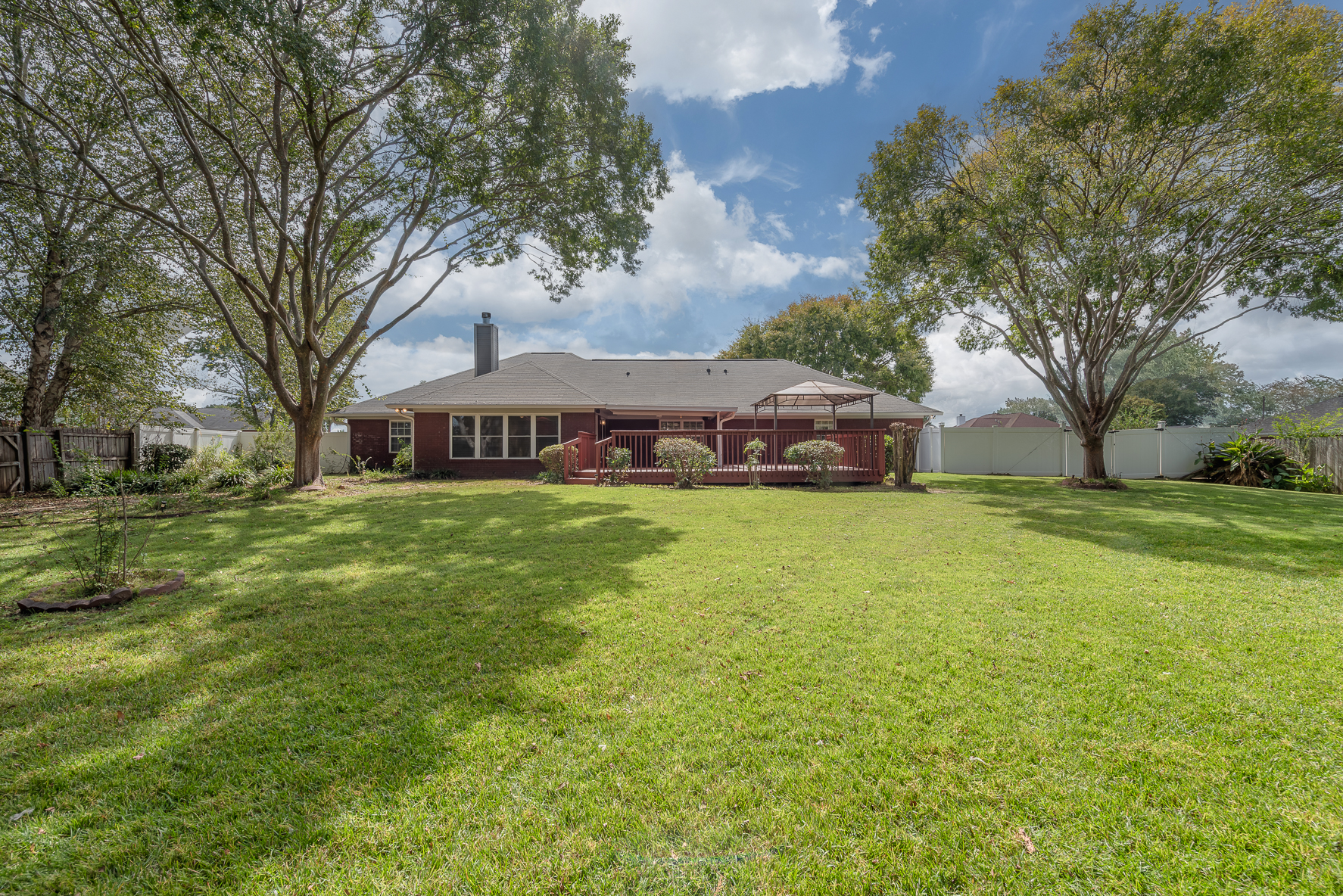 103 Jessica Ln-WHT-11