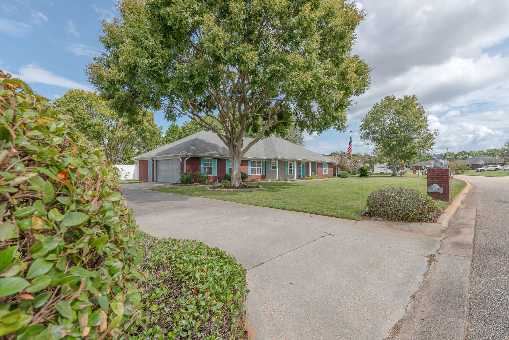 103 Jessica Ln-WHT-5