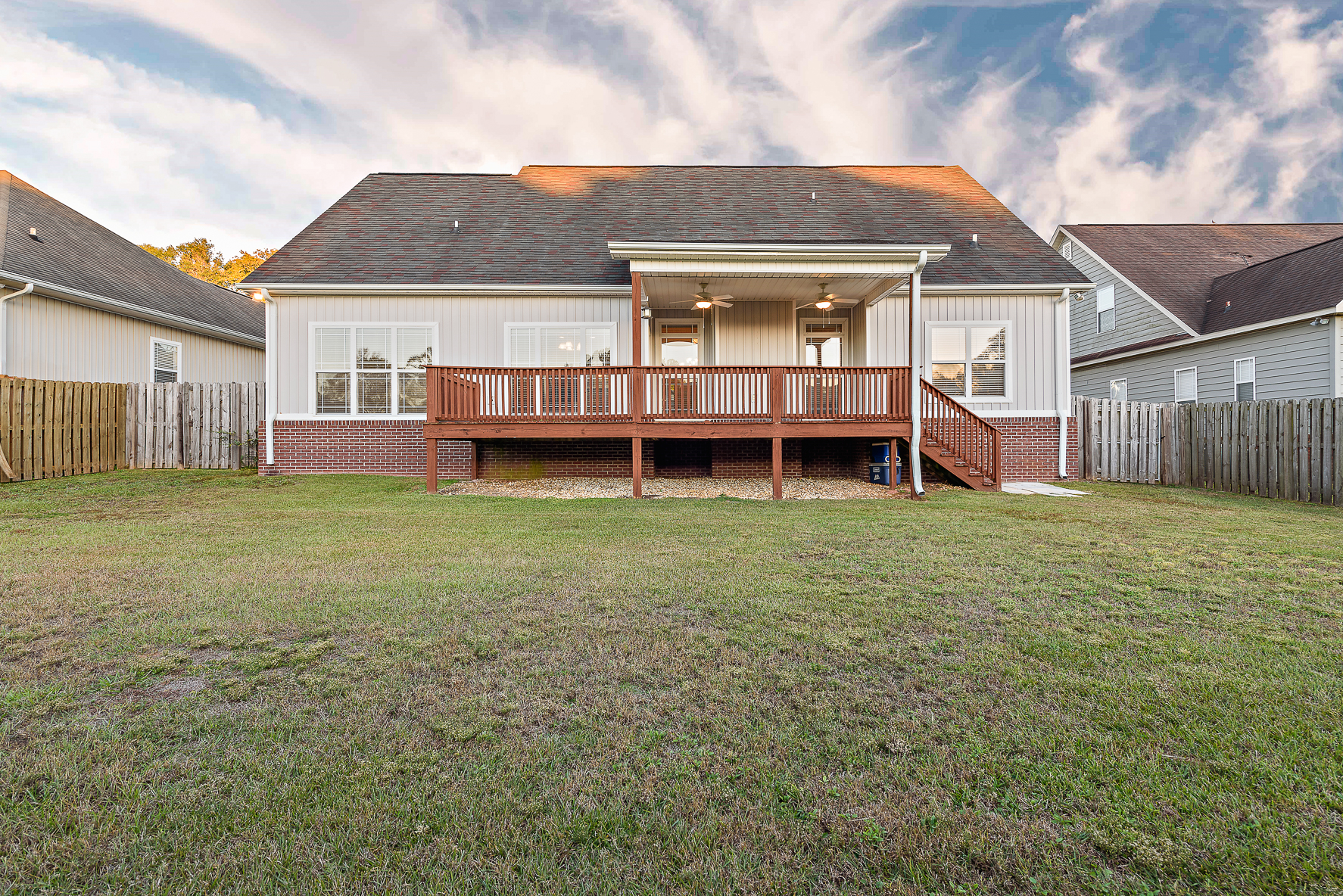 208 Southern Winds-WHT-11