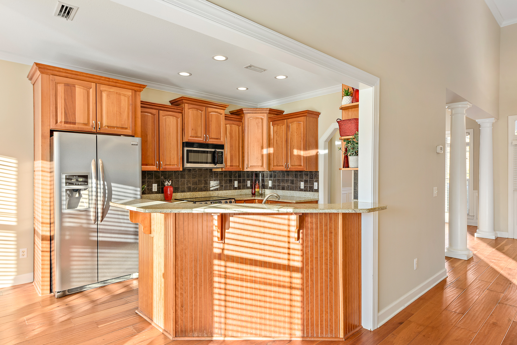 208 Southern Winds-WHT-17