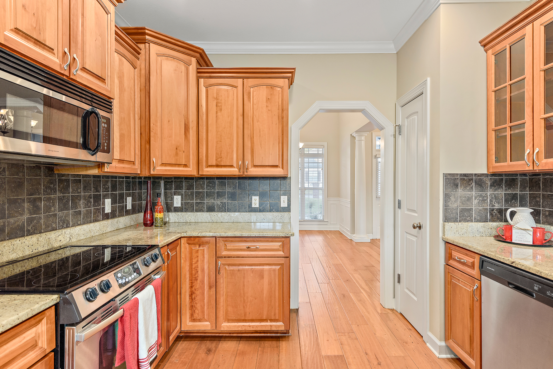 208 Southern Winds-WHT-23