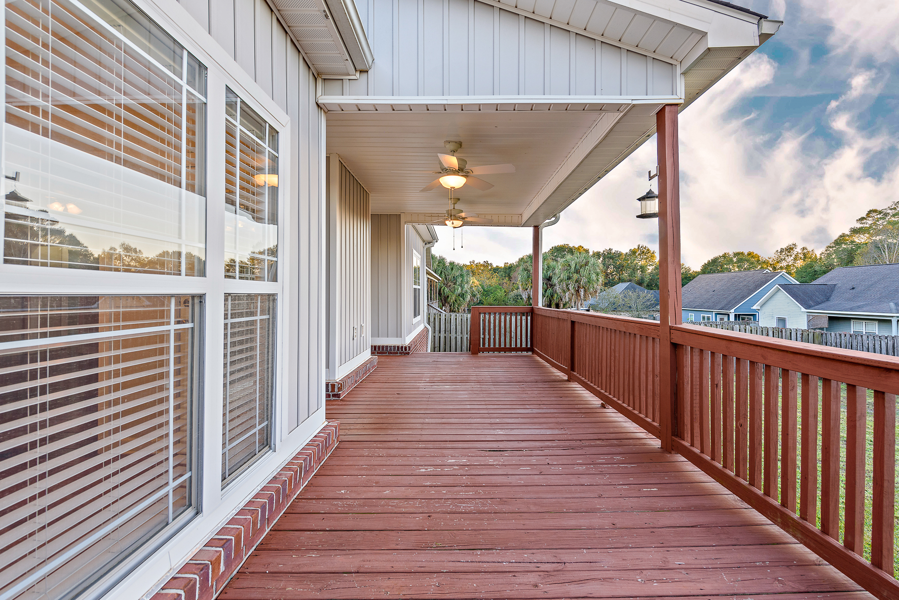 208 Southern Winds-WHT-6