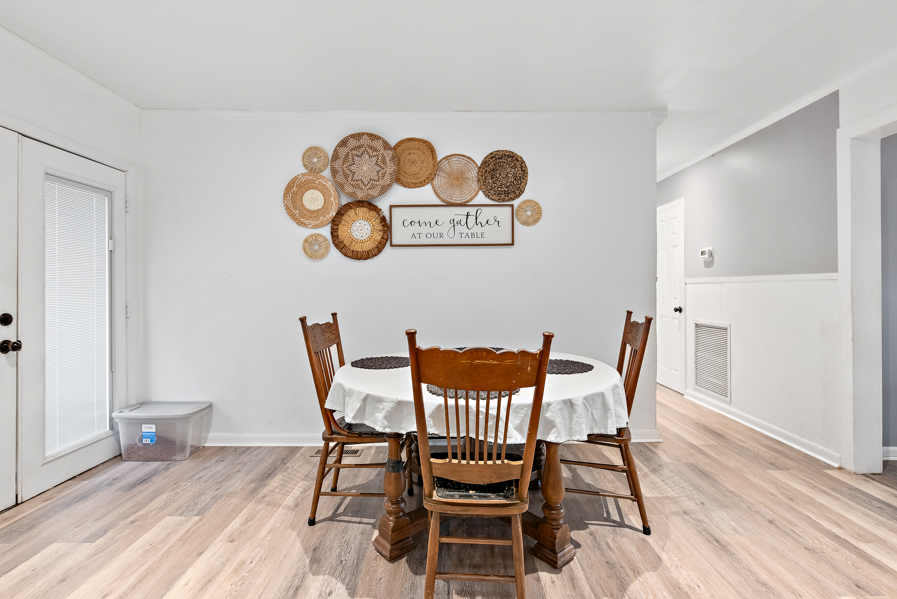 409 Sequoyah Dr-WHT-21