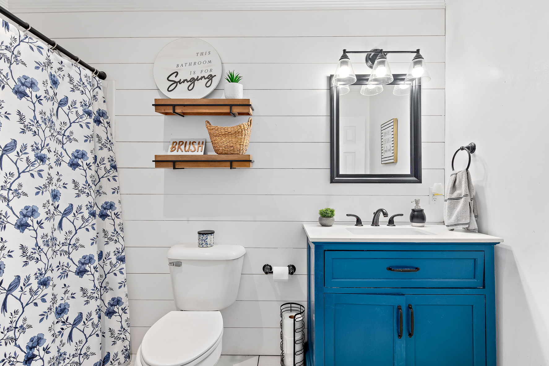 409 Sequoyah Dr-WHT-23