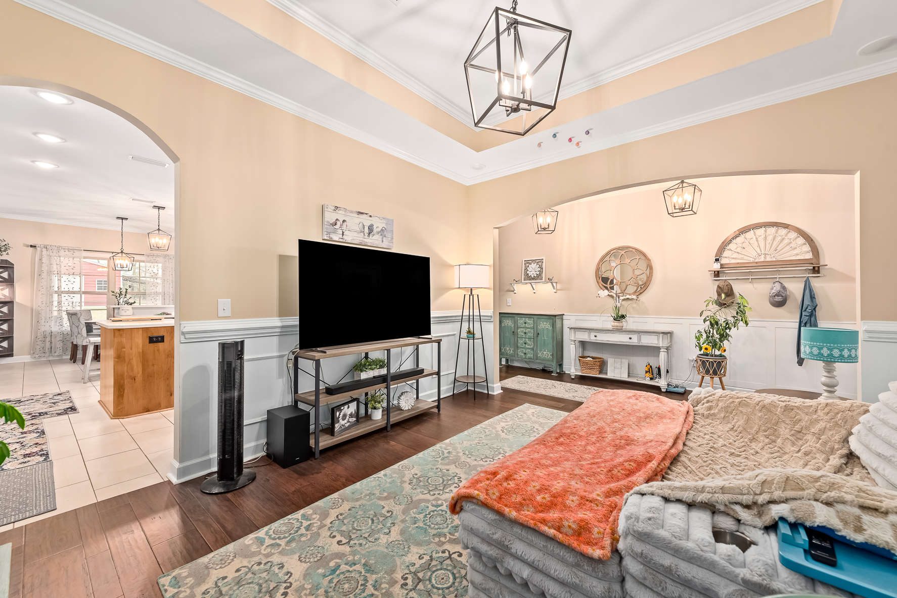 341 County Road 758-WHT-16