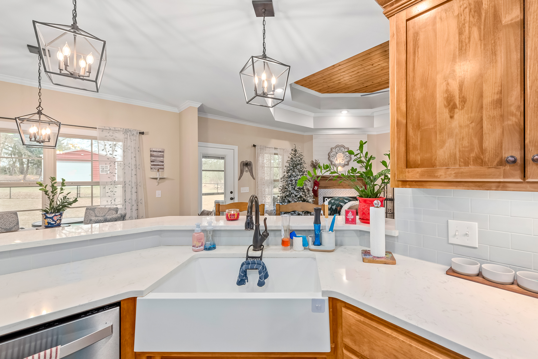 341 County Road 758-WHT-24