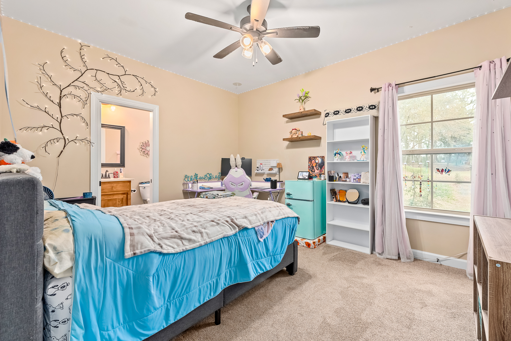 341 County Road 758-WHT-27