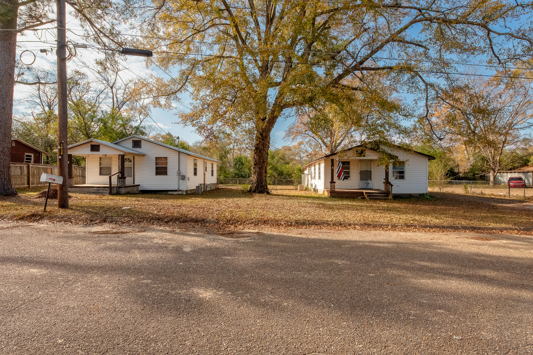 515-517 Mock St-WHT-28