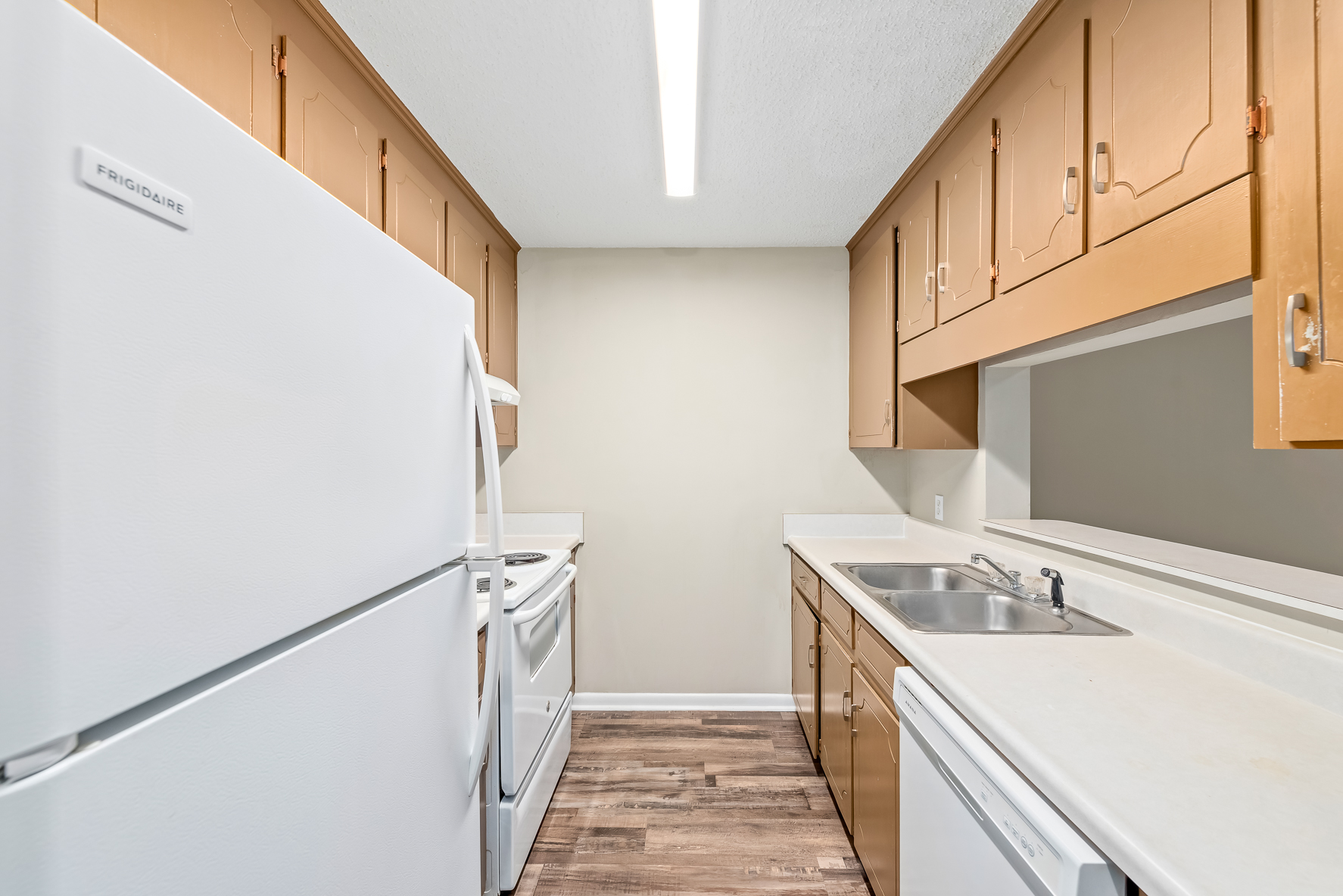 210 Candlebrook Dr WHT-8