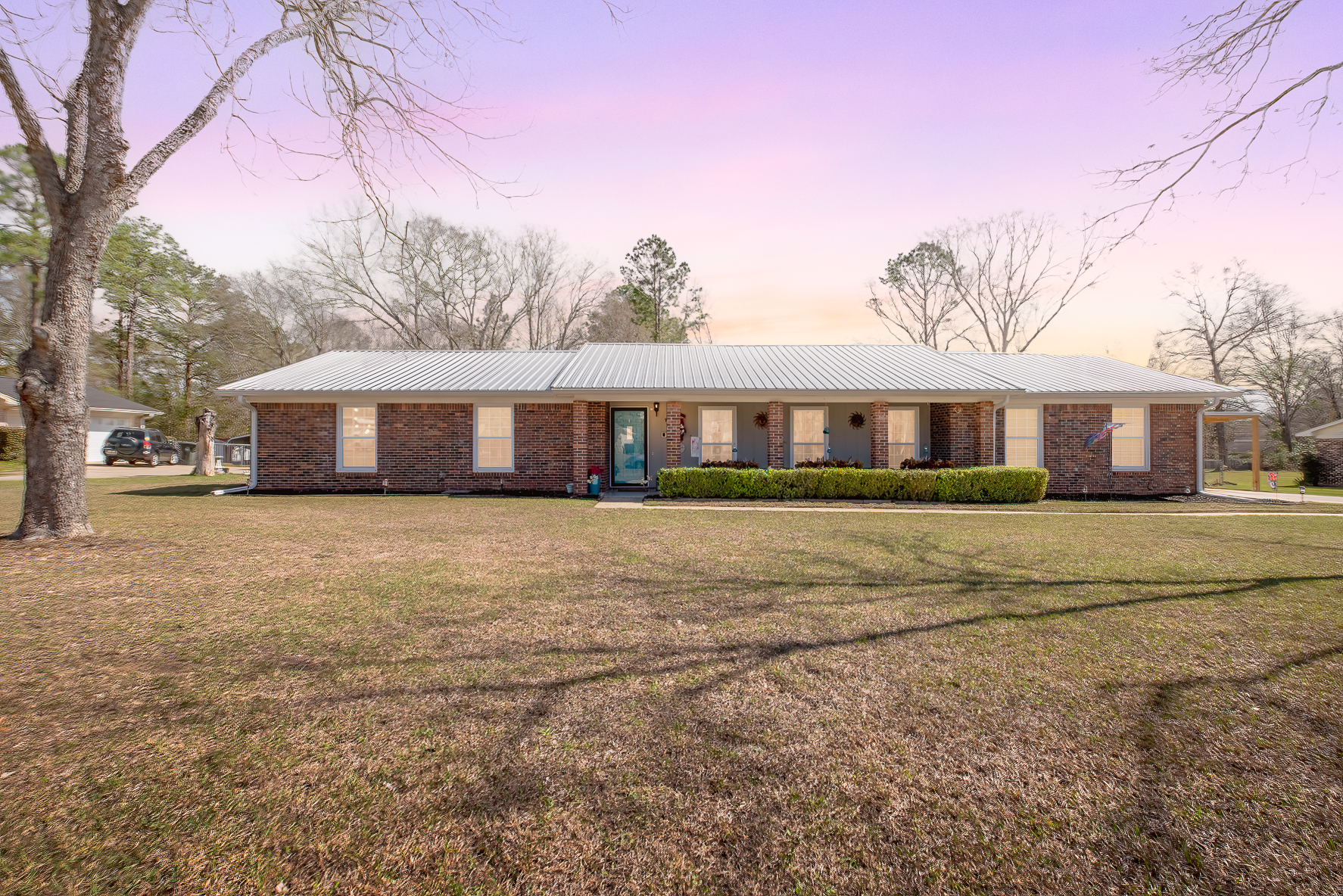 906 El Dorado Dr-WHT-1