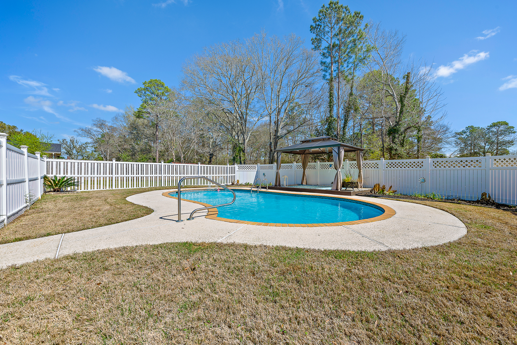 906 El Dorado Dr-WHT-10