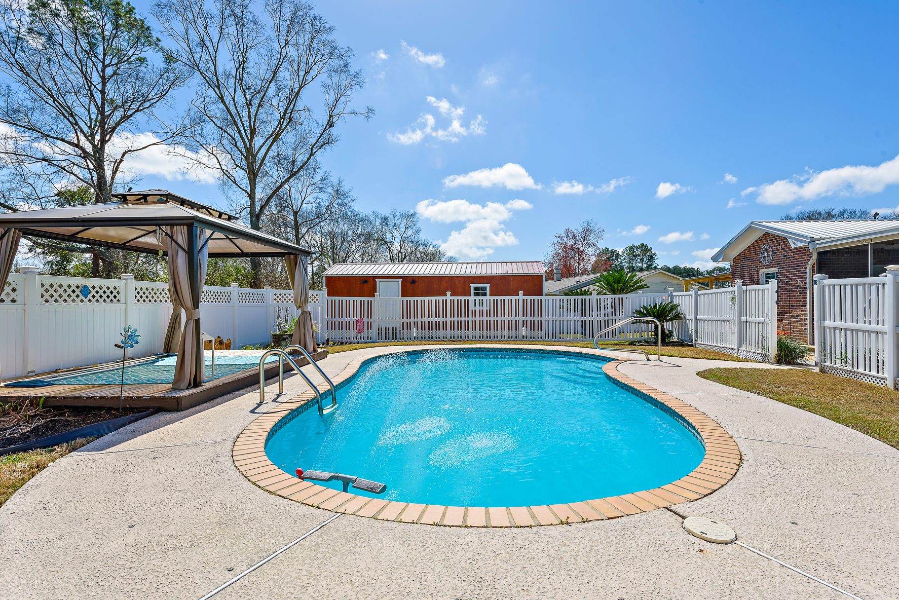 906 El Dorado Dr-WHT-12