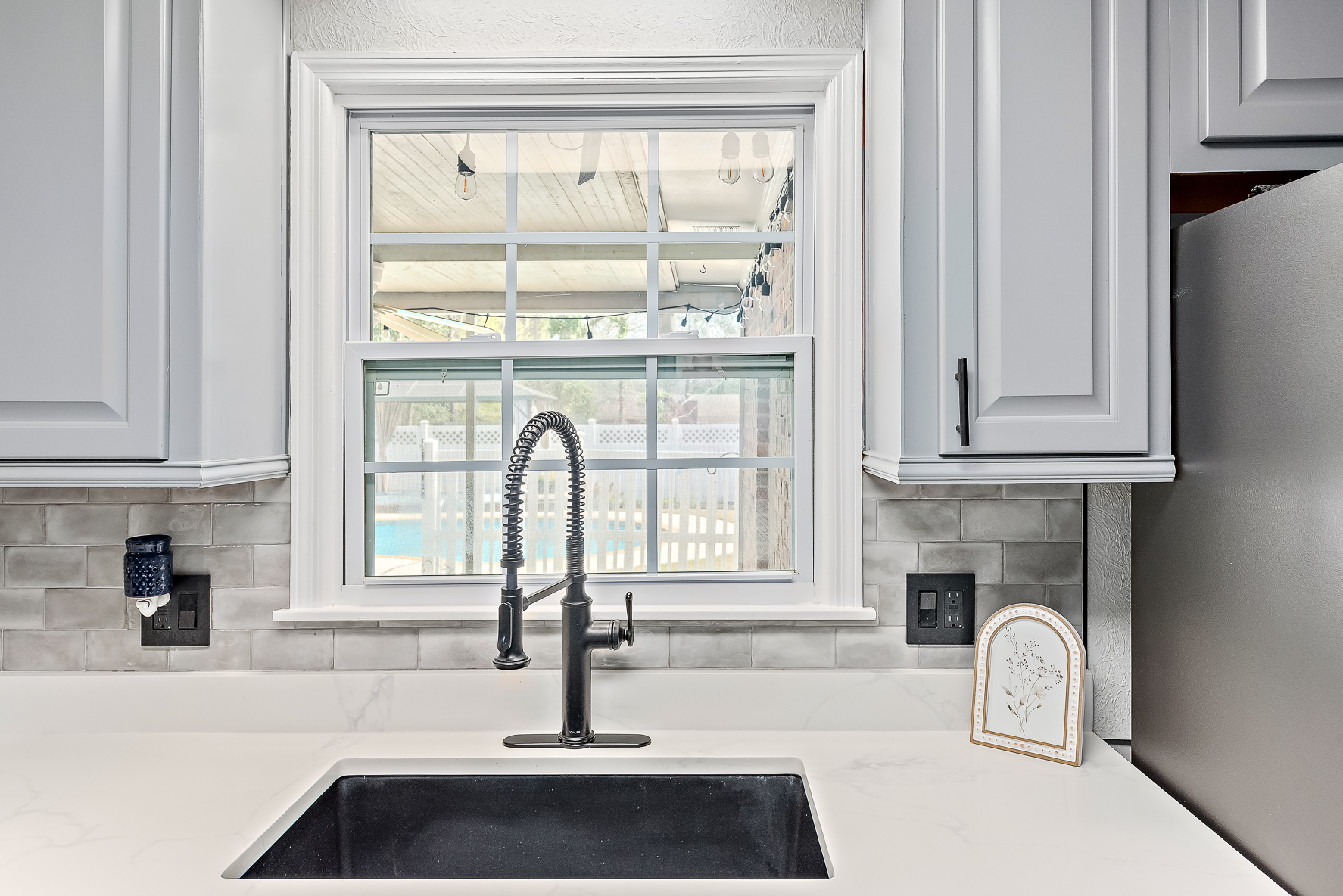 906 El Dorado Dr-WHT-27