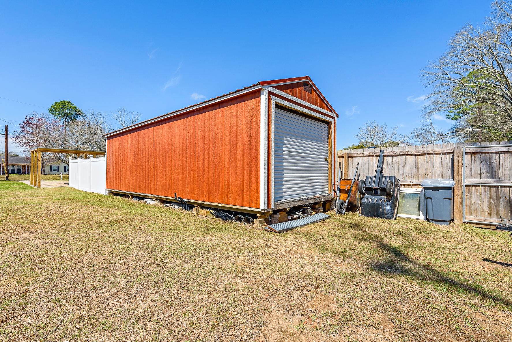 906 El Dorado Dr-WHT-6