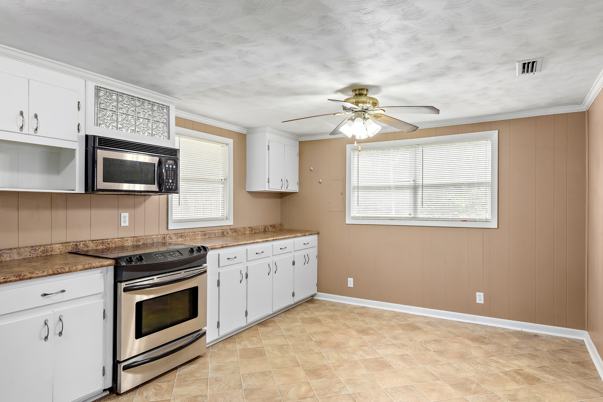 631 Chancellor St-MLS-15