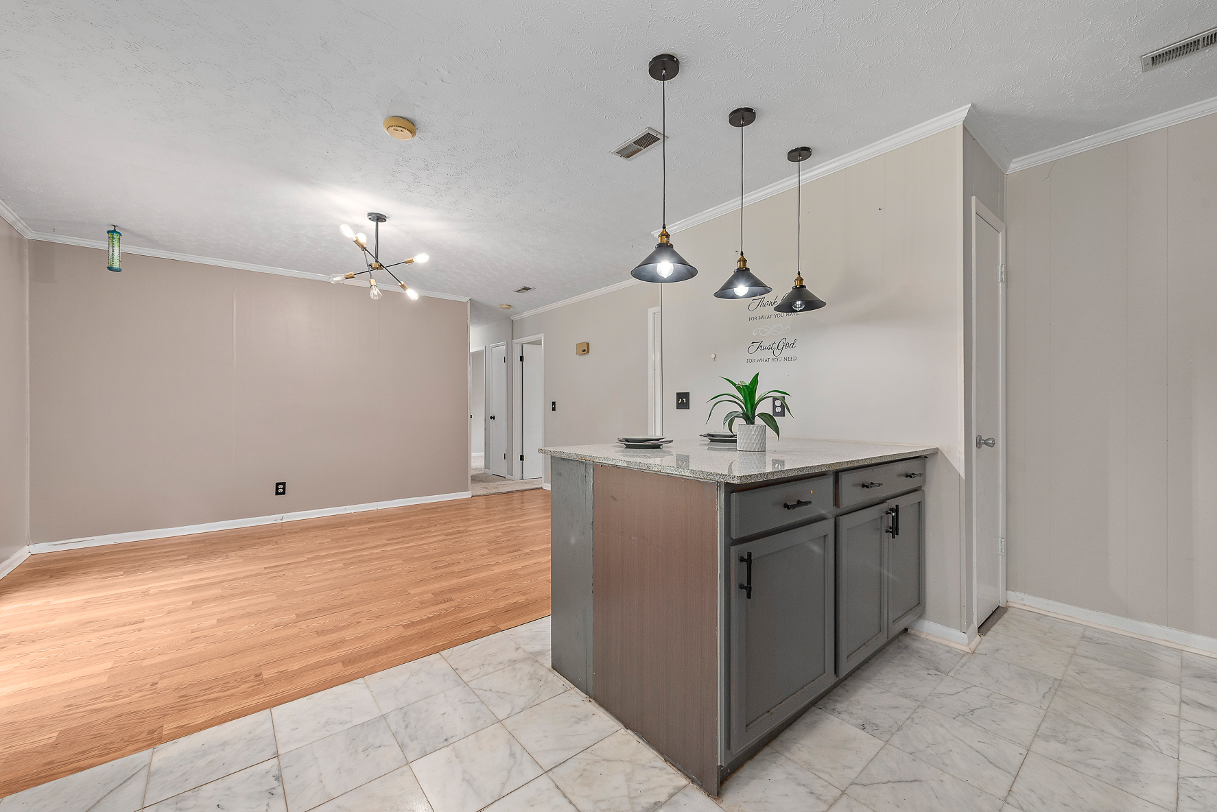 111 Independence Ave-WHT_14