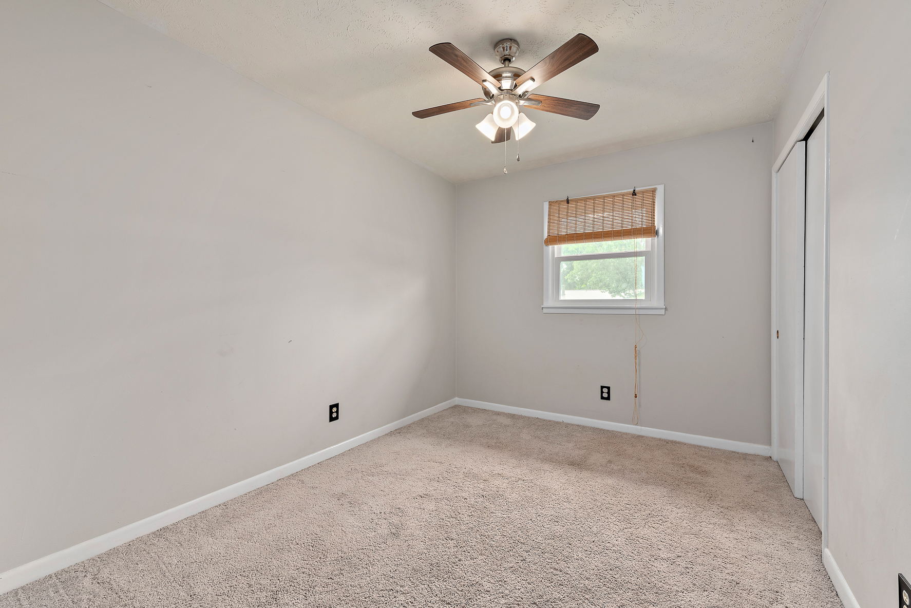 111 Independence Ave-WHT_19