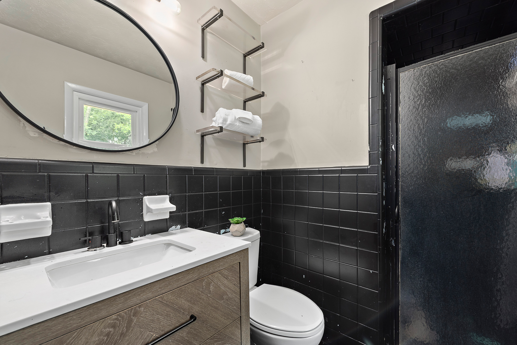 111 Independence Ave-WHT_25