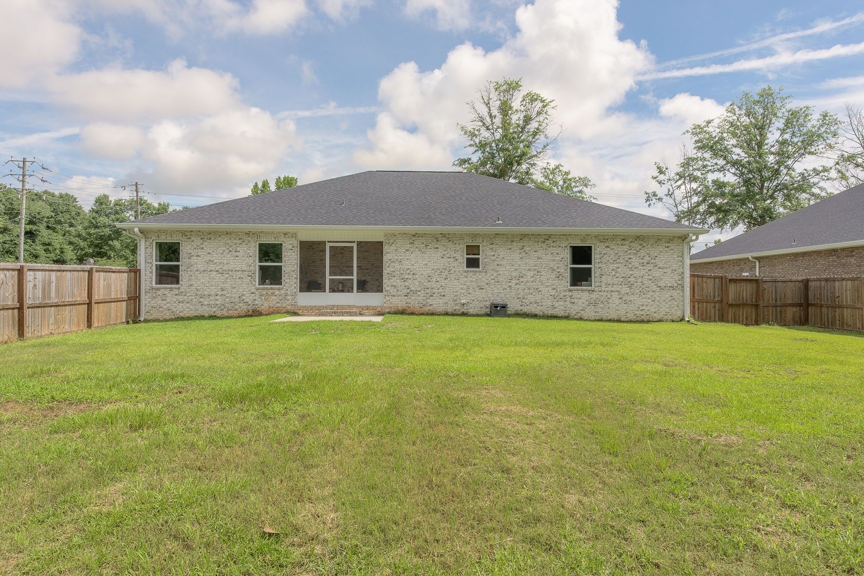199 Fuller Rd_WHT_7