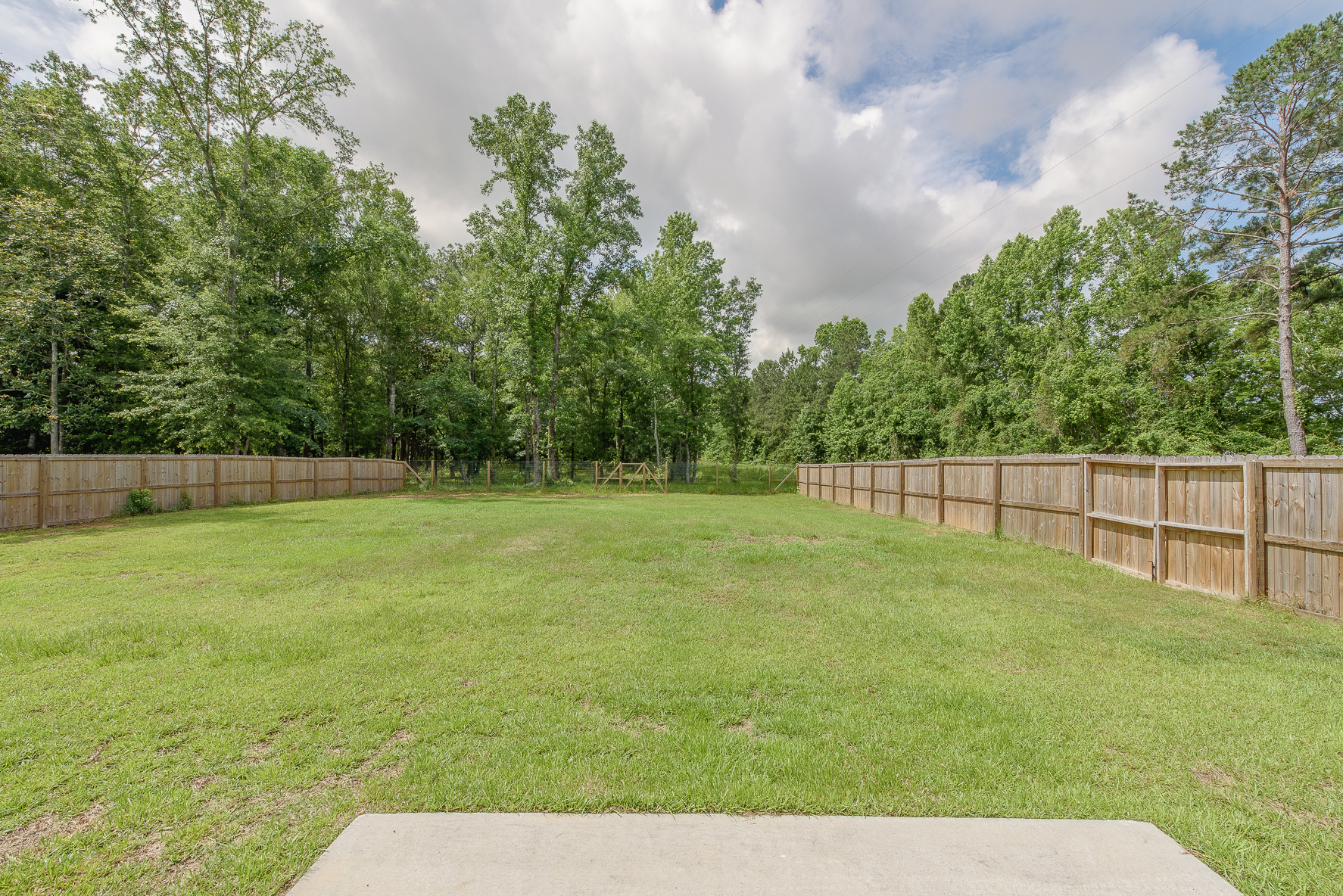 199 Fuller Rd_WHT_8
