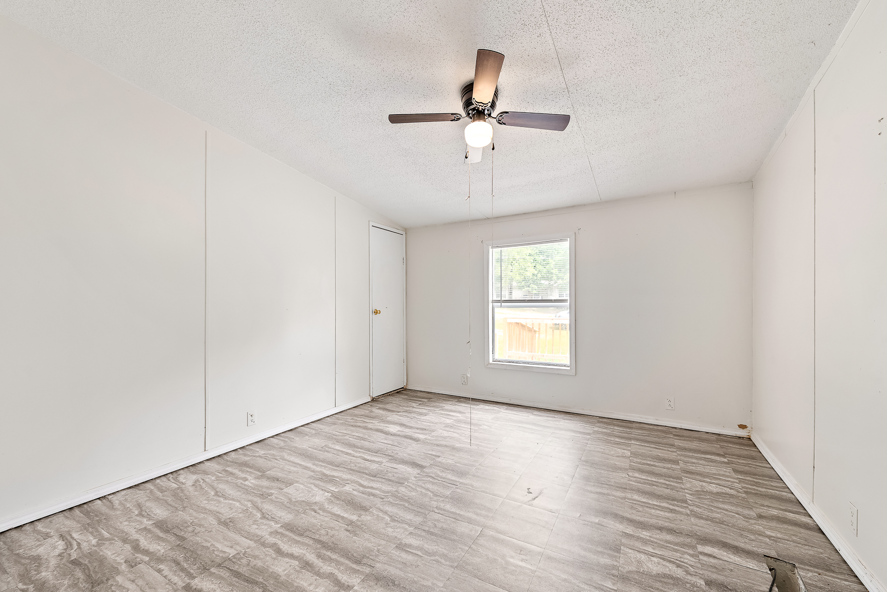 575 Knob Hill Creek-WHT_26