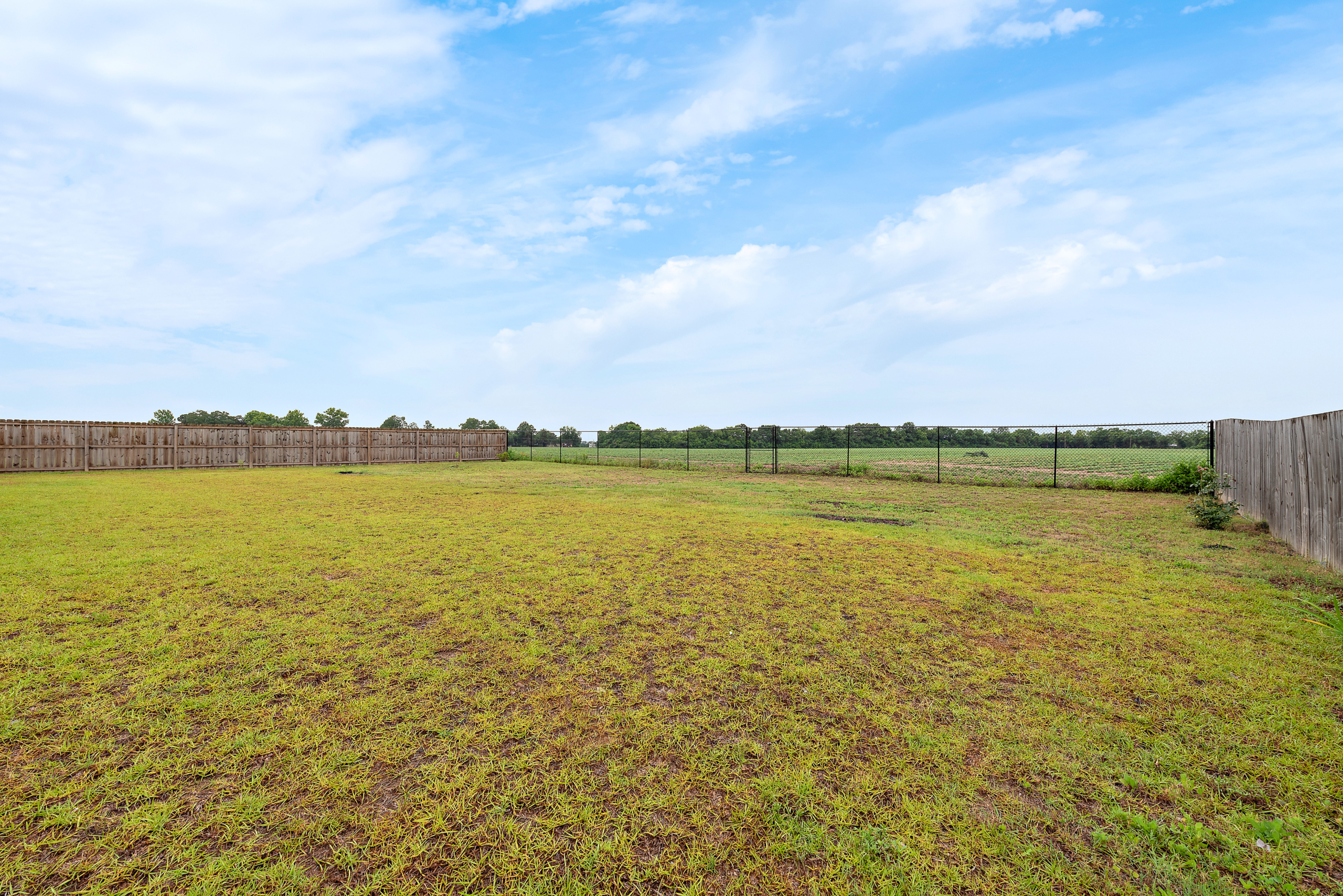06-272 Sandbed Road-6